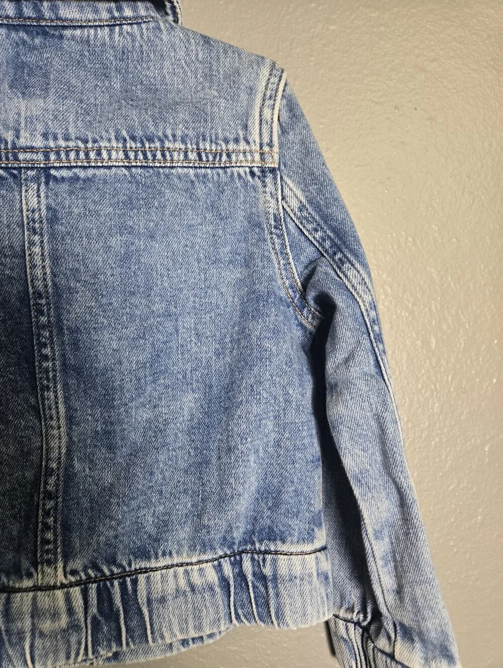 Gap Fall 2024 Iconic Bomber Denim Jacket Size 5